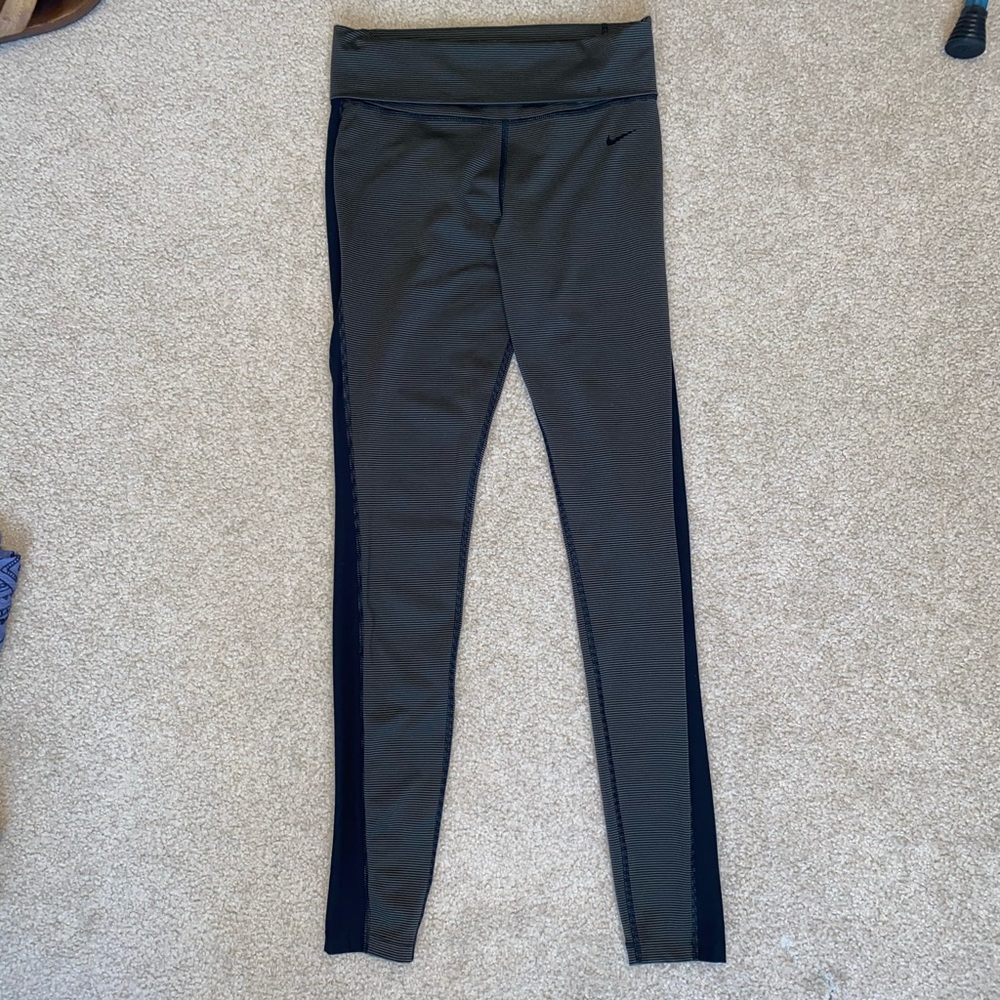 Nike Striped Leggings